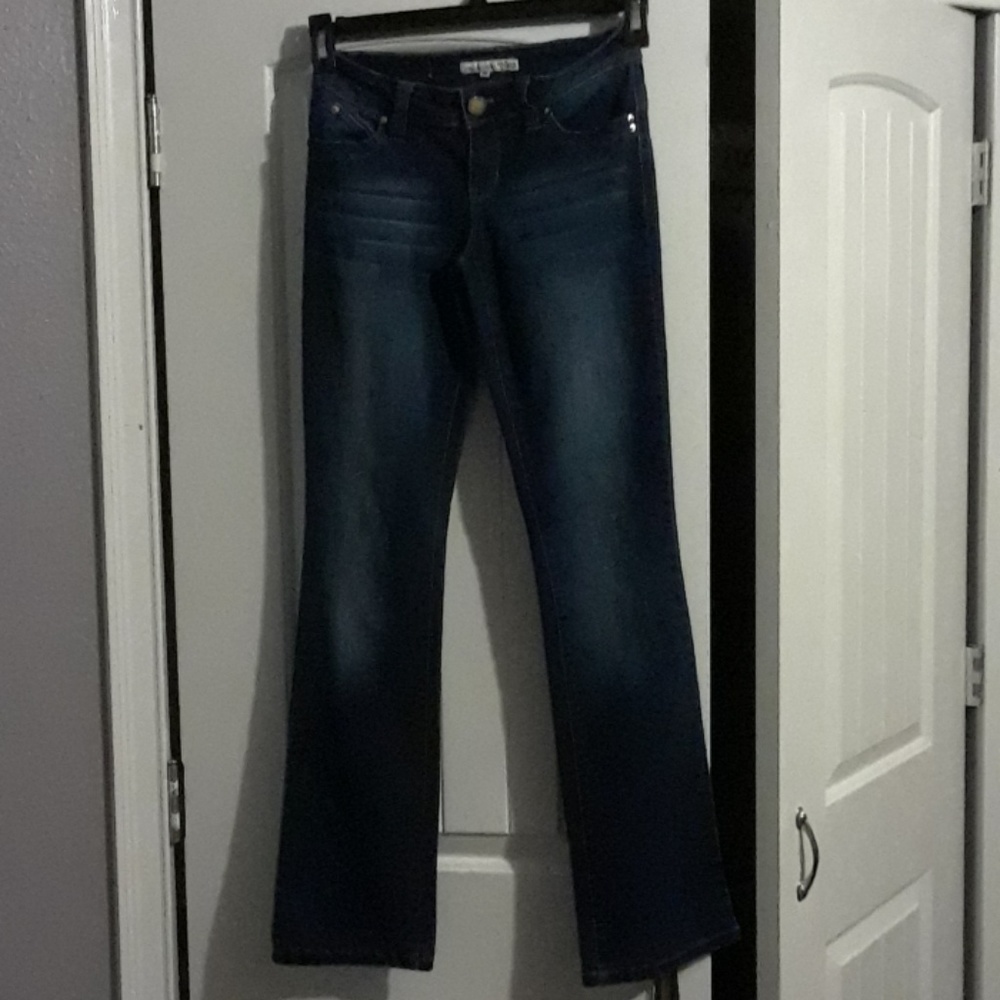 NWOT YMI WANNA BETTER BUTT JEANS